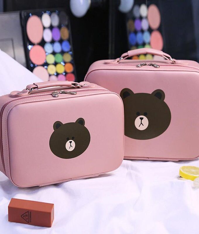Korean version of the bear cosmetic bag portable large-capacity