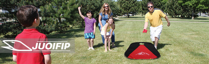 JUOIFIP Collapsible Portable Cornhole Set