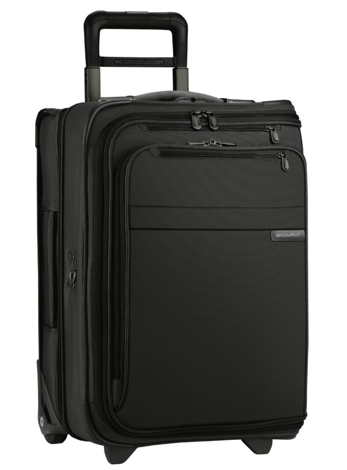 Briggs & Riley Baseline-Softside Carry-On 2-Wheel Garment Bag