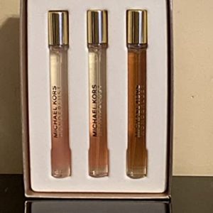 Michael Kors Wonderlust 3 Piece Purse Spray Set for Women