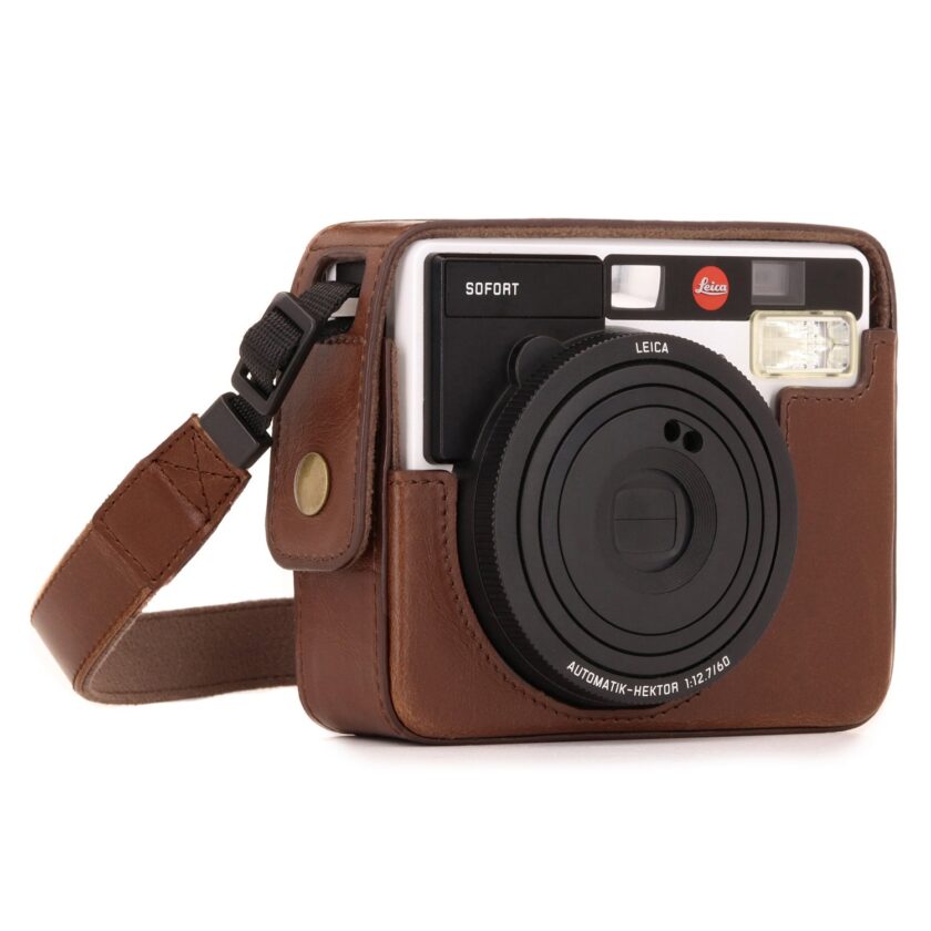 MegaGear Ever Ready Leather Camera Case