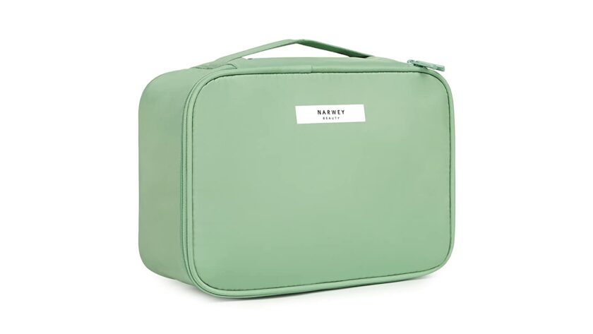 Make up Case Organizer for Women and Girls (Mint Green) ✅ 4cm Deeper, Quantity up 1.5 Occasions - In contrast to different comparable merchandise which is simply too shallow, we make it 4 cm deeper, quantity 1.5 instances up, which is extra sensible to fill makeups and cosmetics reminiscent of basis, lotion, lipstick, make-up brushes, eyeshadow, make-up brushes.