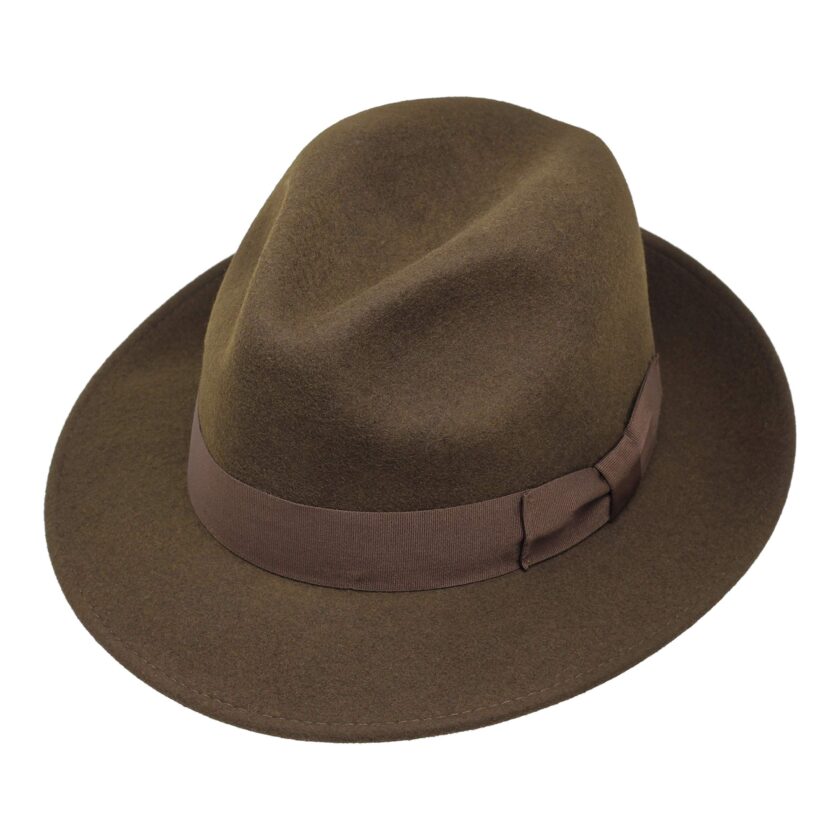 Stylish Swift Fedora in dark brown, made from lightweight 100% wool felt, featuring a crushable design and water-resistant properties