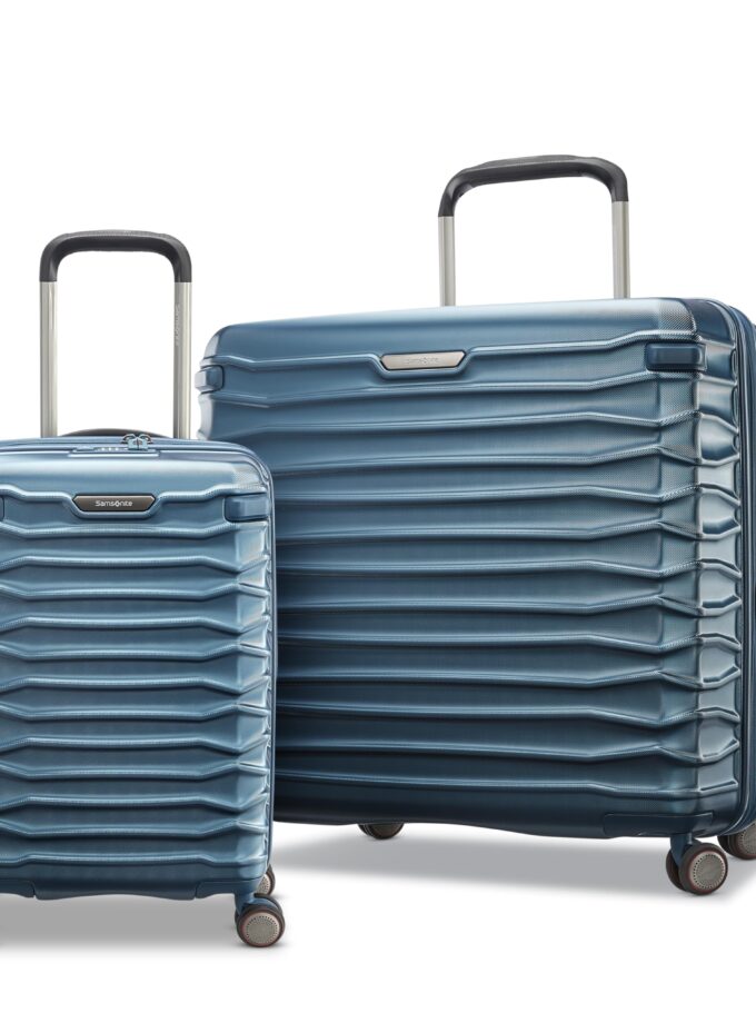 Samsonite Stryde 2 Hardside Expandable Luggage Set in Deep Teal with Tru-Trac spinner wheels and RightHeight pull system.